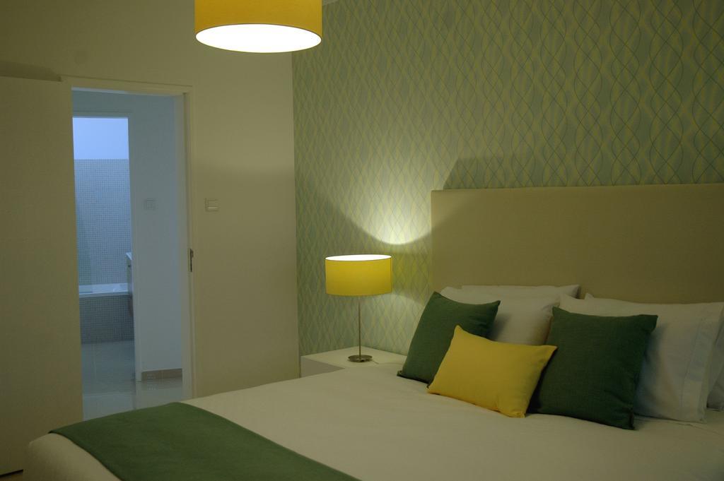 Hotel Dom Lourenco Areia Branca Exterior photo